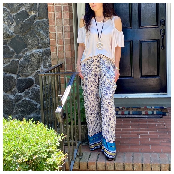 BOHO PRINT WIDE  LEG TIE FRONT PANTS - Picture 3 of 12